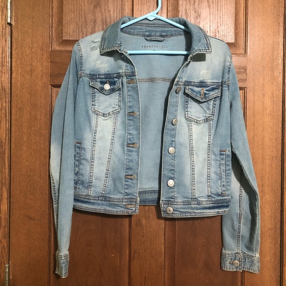 Aeropostale Jackets & Blazers - Aeropostale collared cropped Jean jacket